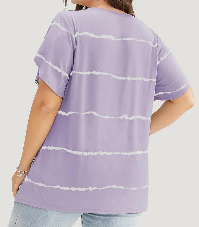 Camiseta de mujer a rayas de manga corta con cuello en V talla grande